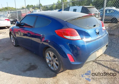 2017 Hyundai Veloster z USA, uszkodzony, nr VIN KMHTC6AD4HU321676
